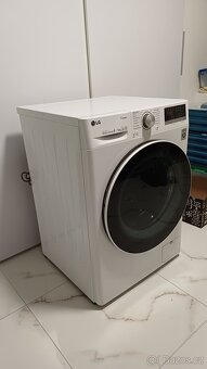 Prodej kombinované pračky se sušičkou LG - 2