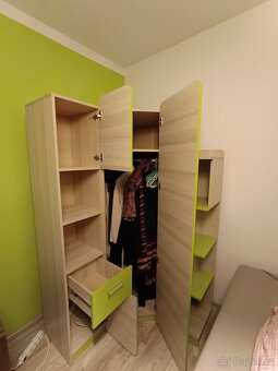 Rohová skříň - 2