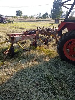 Prodám obraceč sena oz4 - 2
