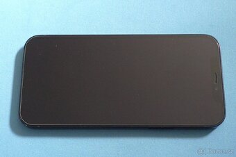 Apple iPhone 12 128GB Baterie 76% - 2