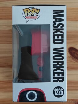 Masked worker Funko POP - 2