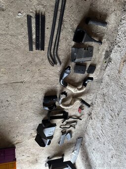 Náhradní díly na VW Transporter 4 - 2