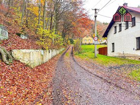 Stavební pozemek o výměře 3628 m2, klidná lokalita, příroda, - 2