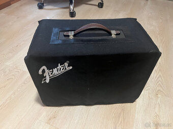 FENDER Acoustic Junior Go - 2