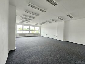 Pronájem, kancelář 62 m2, Chrudim - 2
