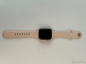 Apple Watch Series 5, 40 mm, pink, hliník - 2