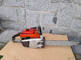 Historická motorová pila Stihl 041 AV - 2