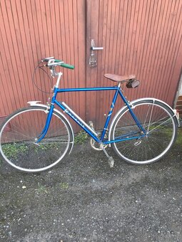Favorit 1956 i se zaručním listem - 2