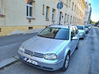 WV GOLF 4 COMBI VARIANT PACIFIC 2004 - 2