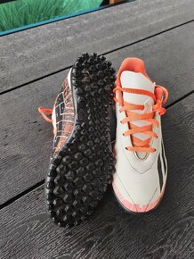 Dětské kopačky turfy 38 Adidas - 2