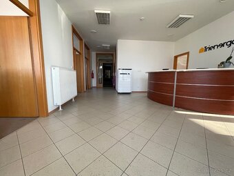 Prodej skladového prostoru 3000 m² - 2