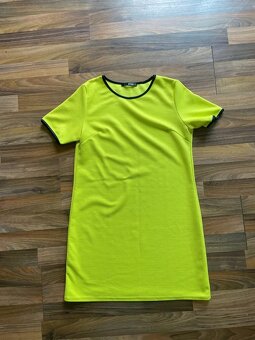 Žlutozelené do neon šaty, vel L, Quiz - 2
