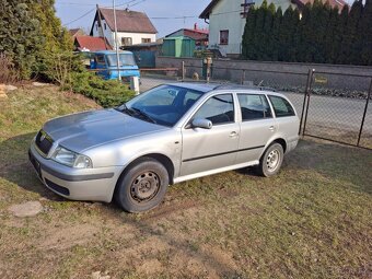 Octavia I 1.6 75kW combi rok 2001 - 2