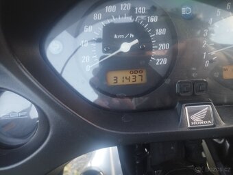 Honda CBF 600S - 2