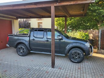 Nissan Navara - 2