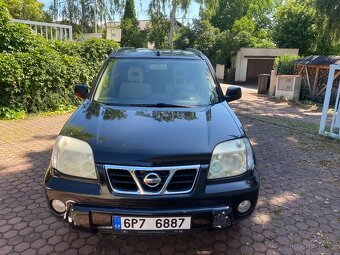 nissan xtrail t30 - 2