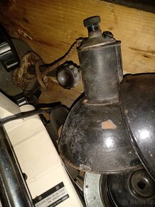 Zvetsovaci prostroj - 2