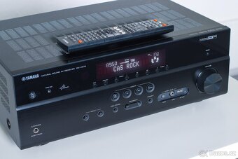 Yamaha RX-V575 - 2