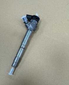 Jednotka vstřikovací  05L130277M Audi VW Skoda - 2