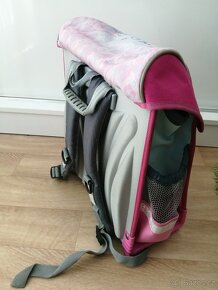 Krásná aktovka do 1.třídy EMIPO s motýlkem - 2