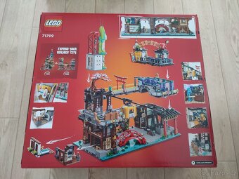 Lego Ninjago 71799 Trhy v Ninjago City - 2