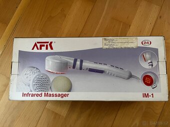 Masážní přístroj s infračerveným světlem - 2