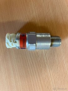 DIGITÁLNÍ  TACHOGRAF  - DTCO  4.0 e - 2