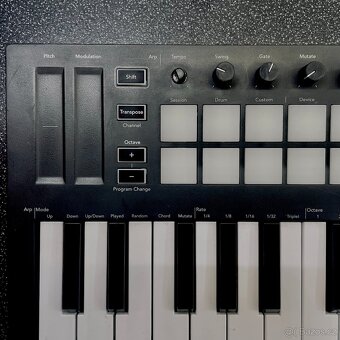 Novation Launchkey Mini - 2