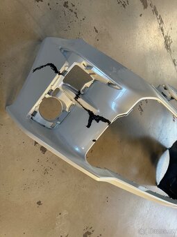 Nárazník GR YARIS - 2