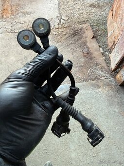 Senzory klepání m50b20 - 2