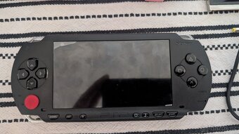 PSP 1004 (Na náhradní díly) - 2