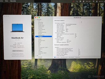 Apple MacBook Air 13" M2 2022 - 2