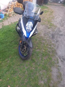 Suzuki DL 650 XT - 2