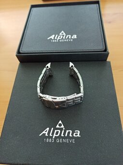 Nerezový tah k hodinkám Alpina, rozteč 22 mm - 2