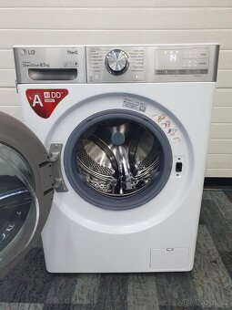 Pračka LG F28V9GW2W A+++ - 2