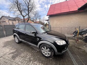 Chevrolet captiva 4x4 7míst nafta - 2