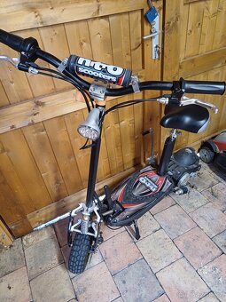 Elektrokoloběžka Nitro Scooters XE1000 - 2
