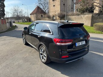 KIA SORENTO 4WD PLATINUM - odpočet DPH - 2