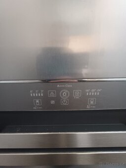 Whirlpool 70cm šířka - 2