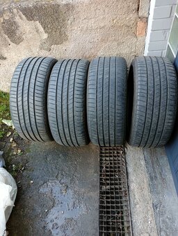 Prodám letní pneu 245/40/19 - 2