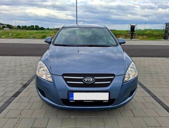 Kia Cee´d 1.4i 80kW CZ 1.Maj 67 000 km - 2
