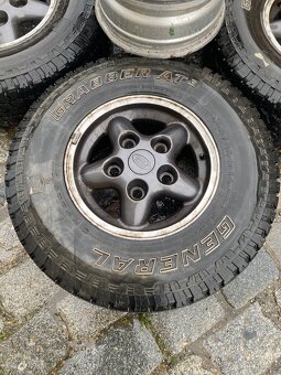 Disky s pneu 235/85 r16 Defender - 2