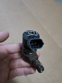 Vstreky 0445110276 Bosch Fiat Opel Alfa Romeo - 2