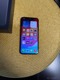 iPhone 11 Pro 64 GB – Vesmírně šedý - 2