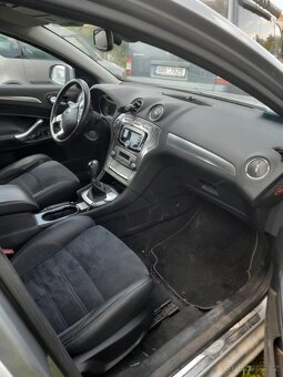 Ford Mondeo na náhradní díly - 2