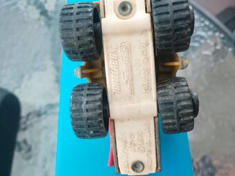 Matchbox bagr - 2