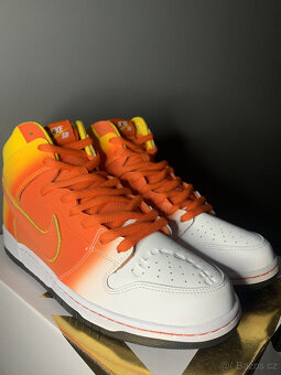Nike SB Dunk High Sweet Tooth - 2
