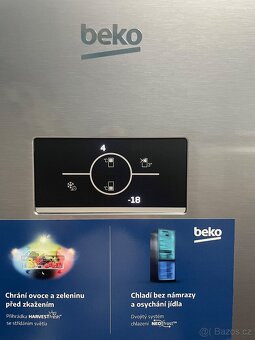 Nepoužitá lednice Beko B5RCNA406HXB2 - 2