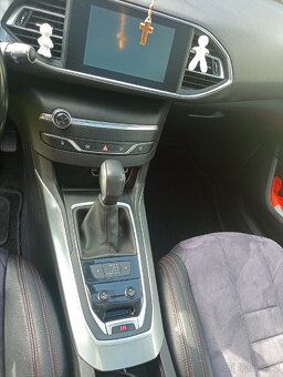 Peugeotu - 2