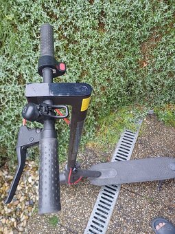 Xiaomi Mi scooter pro - 2